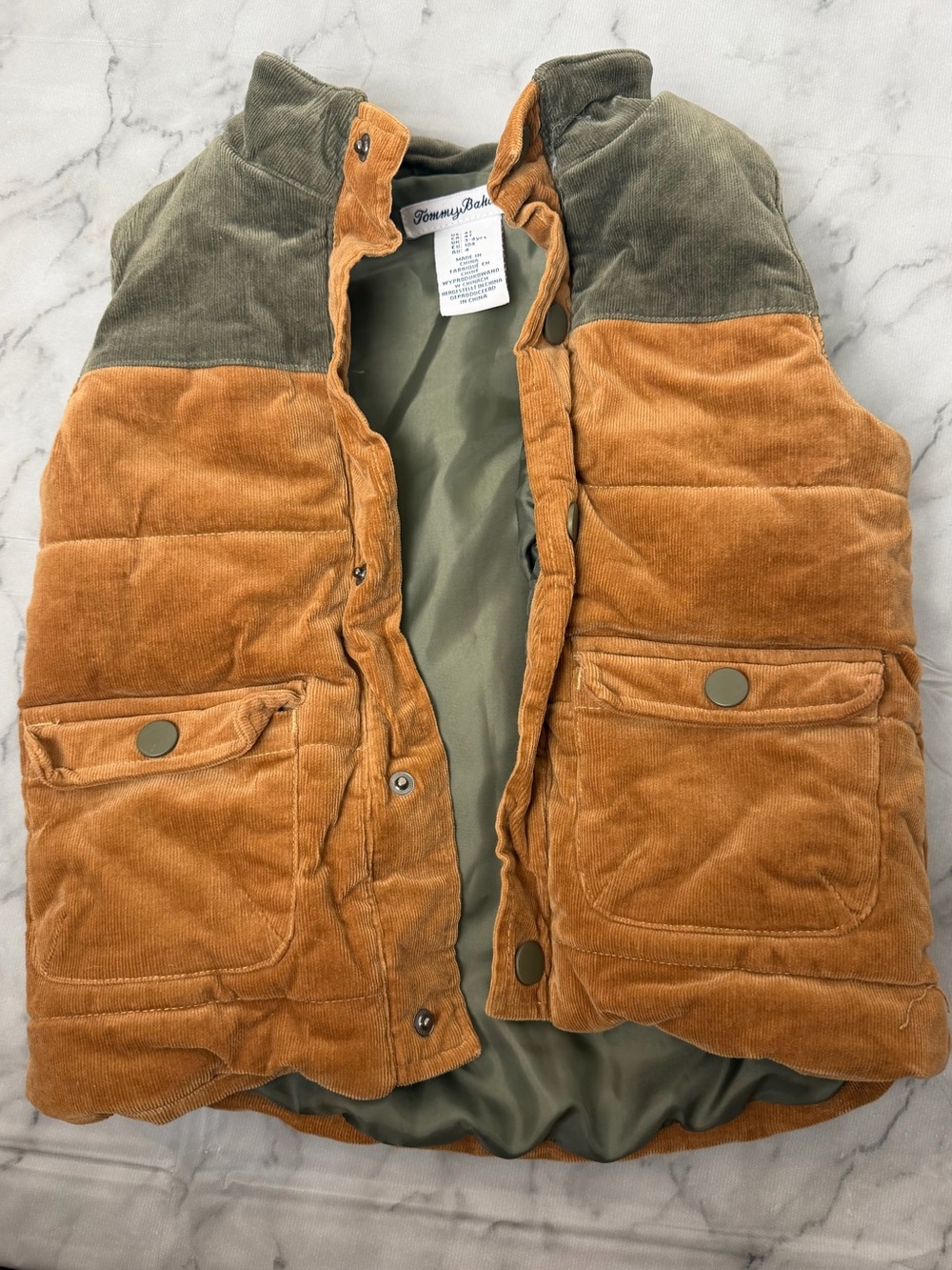 Tommy Bahama 4T Orange and Olive Corduroy Puffer Vest Cozy Casual Layering Cute